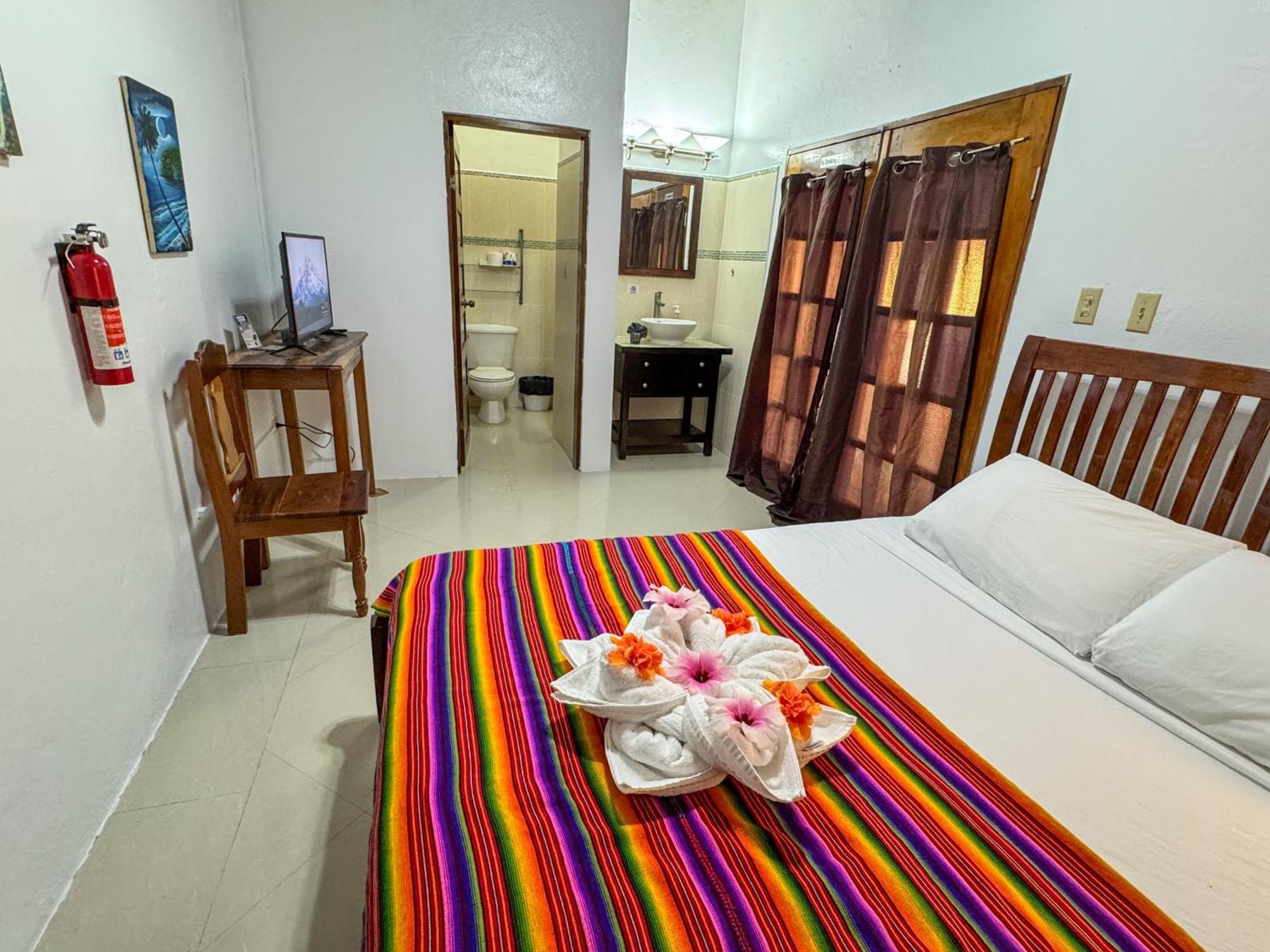 Caribbean Shores Belize Hopkins Luaran gambar